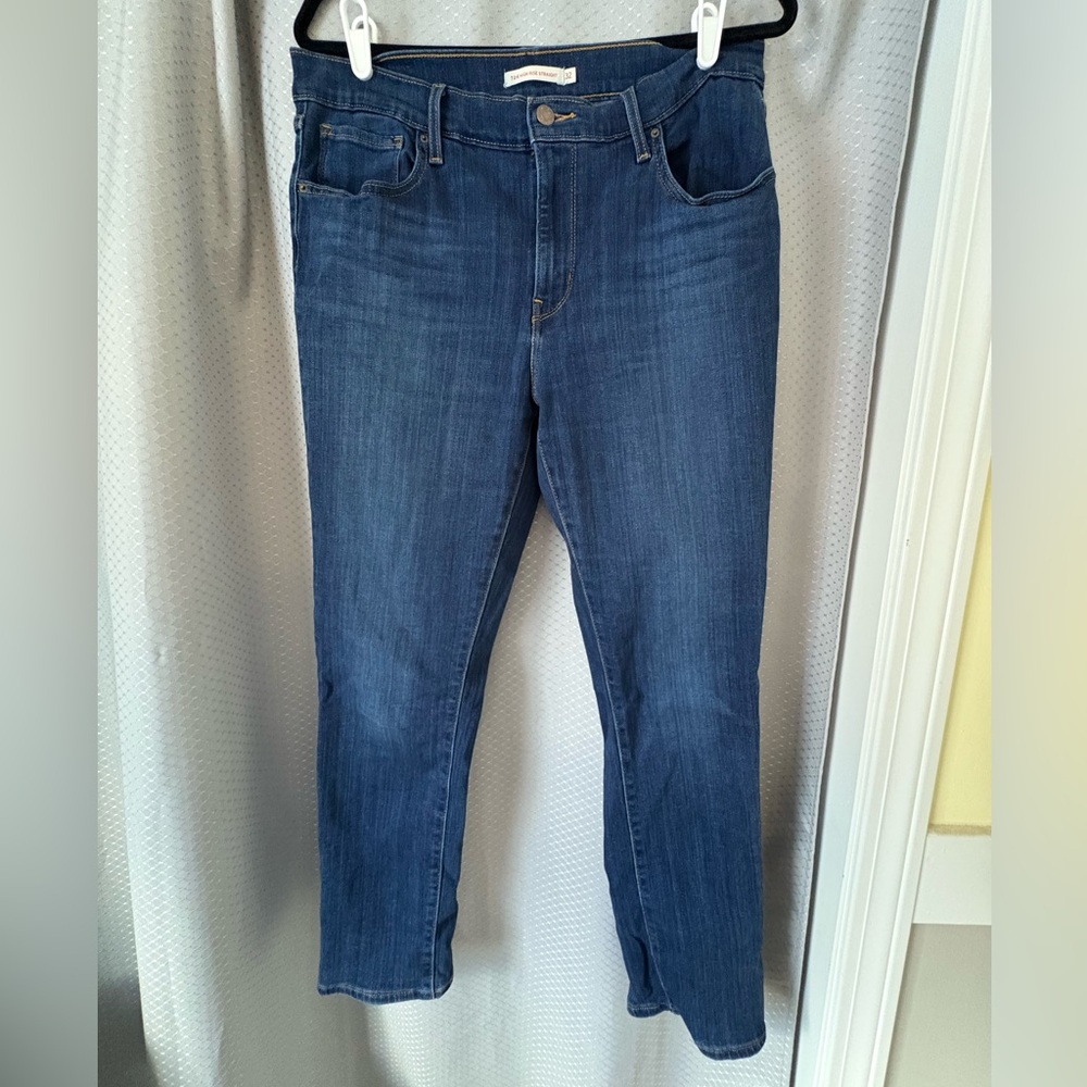 Levis 724 high rise straight 32w x 30L